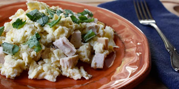Healthy Scrambled Egg White with Chicken